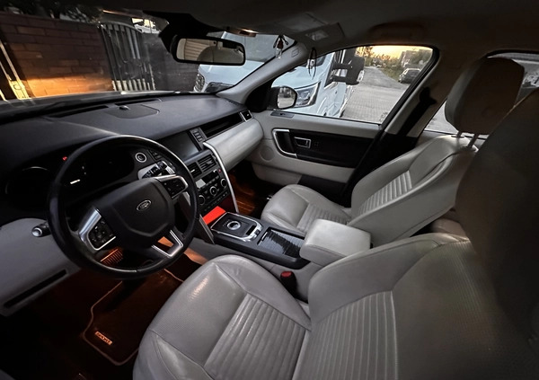 Land Rover Discovery Sport cena 105000 przebieg: 67000, rok produkcji 2016 z Pszów małe 92